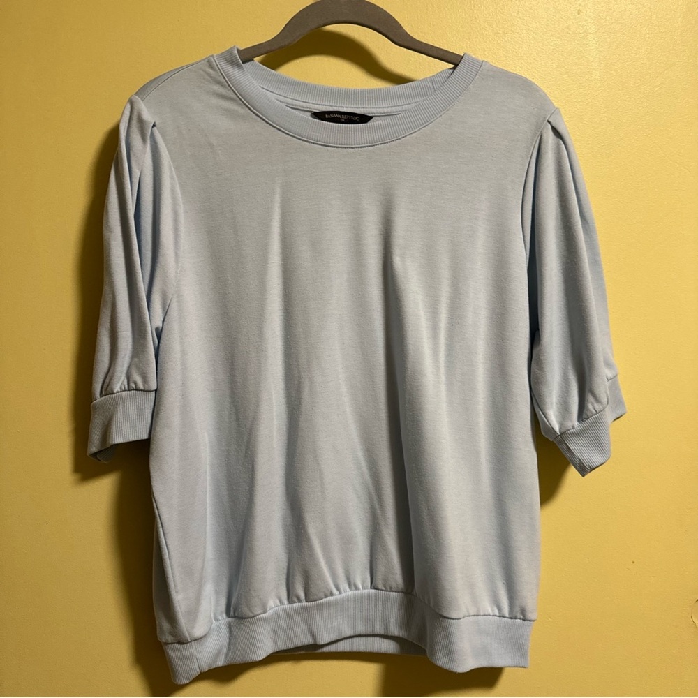 Banana Republic Soft Blue Short Sleeve Sweater Top L